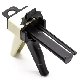Диспенсер-пистолет для пластмассы 4:1